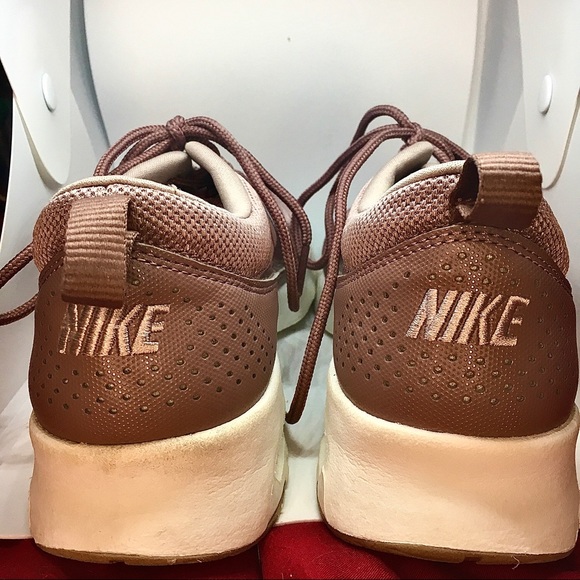 •🅢🅞🅛🅓• NIKE mauve sneakers - Picture 7 of 9